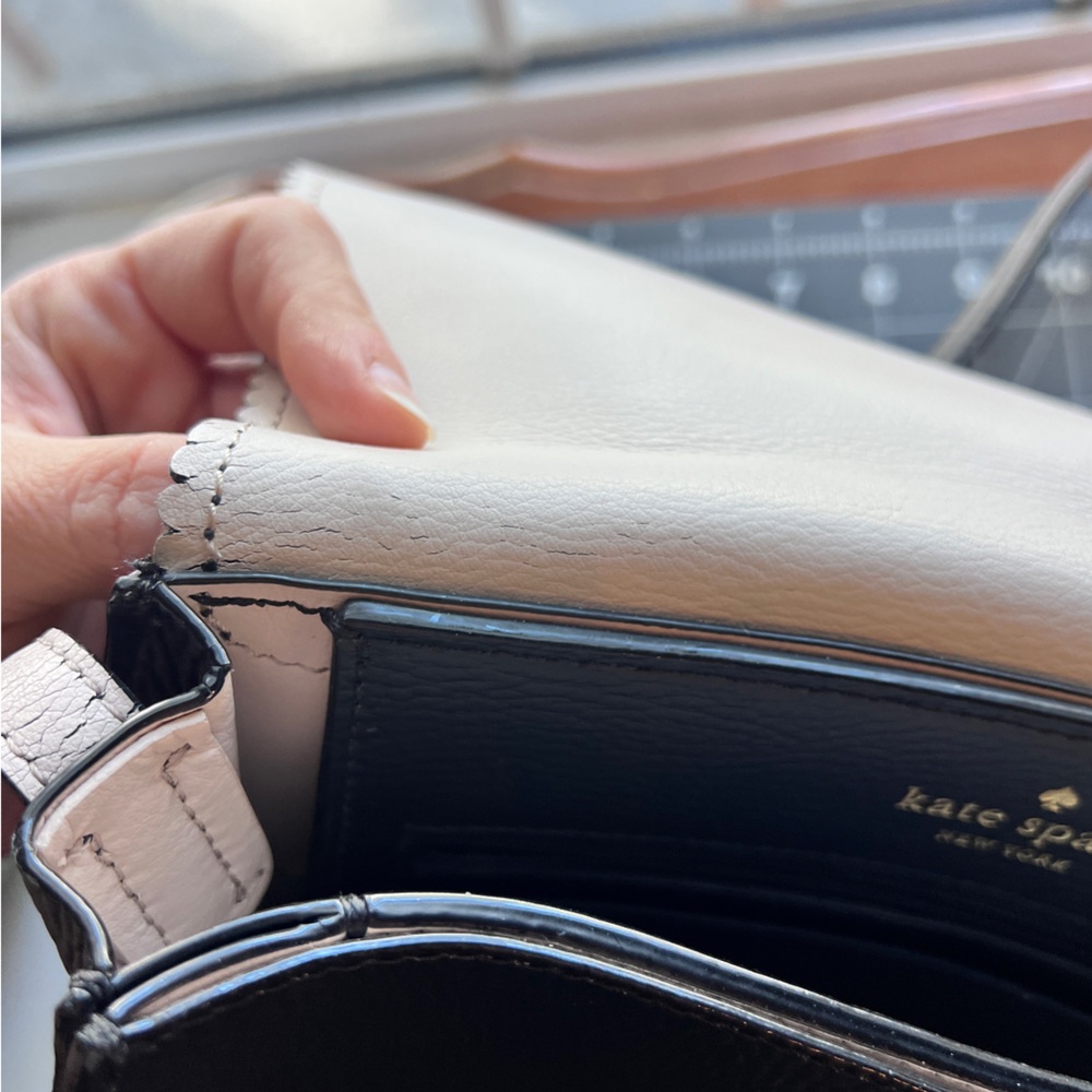 Kate Spade Vanderbilt Place Tegan Bow Black Pebble Leather Crossbody MSRP $279 - Picture 6 of 14